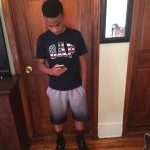 Meet your Posher, Jonathan